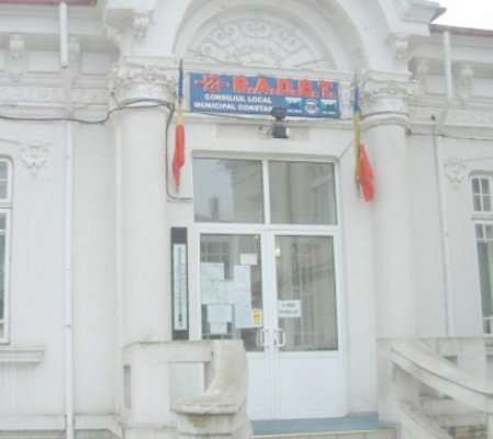 Constănţenii din cartierul Inel II rămân, două zile, fără apă caldă